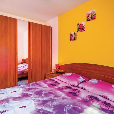 2 Bedroom Gorgeous Apartment In Rabac Luaran gambar