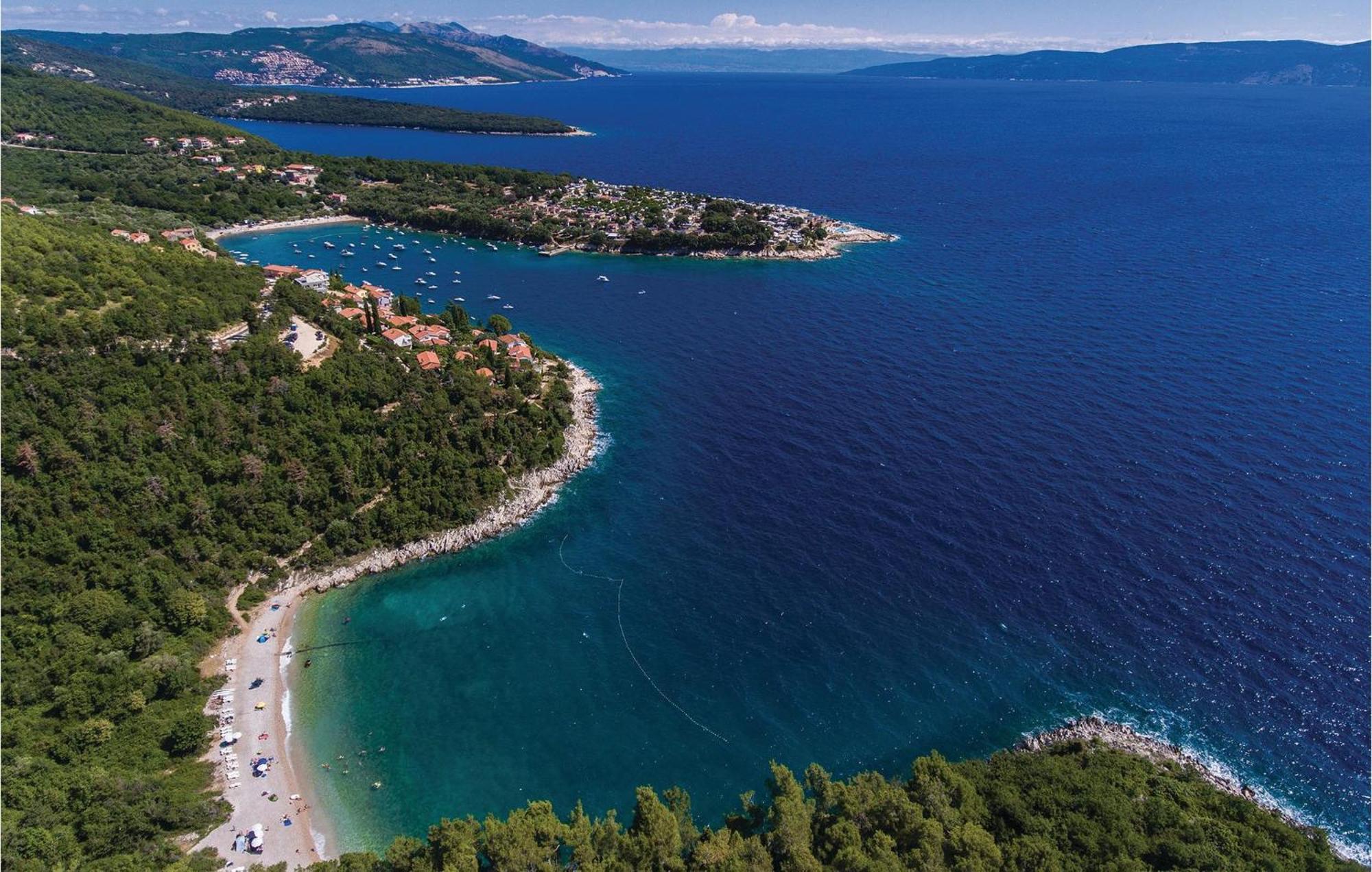 2 Bedroom Gorgeous Apartment In Rabac Luaran gambar