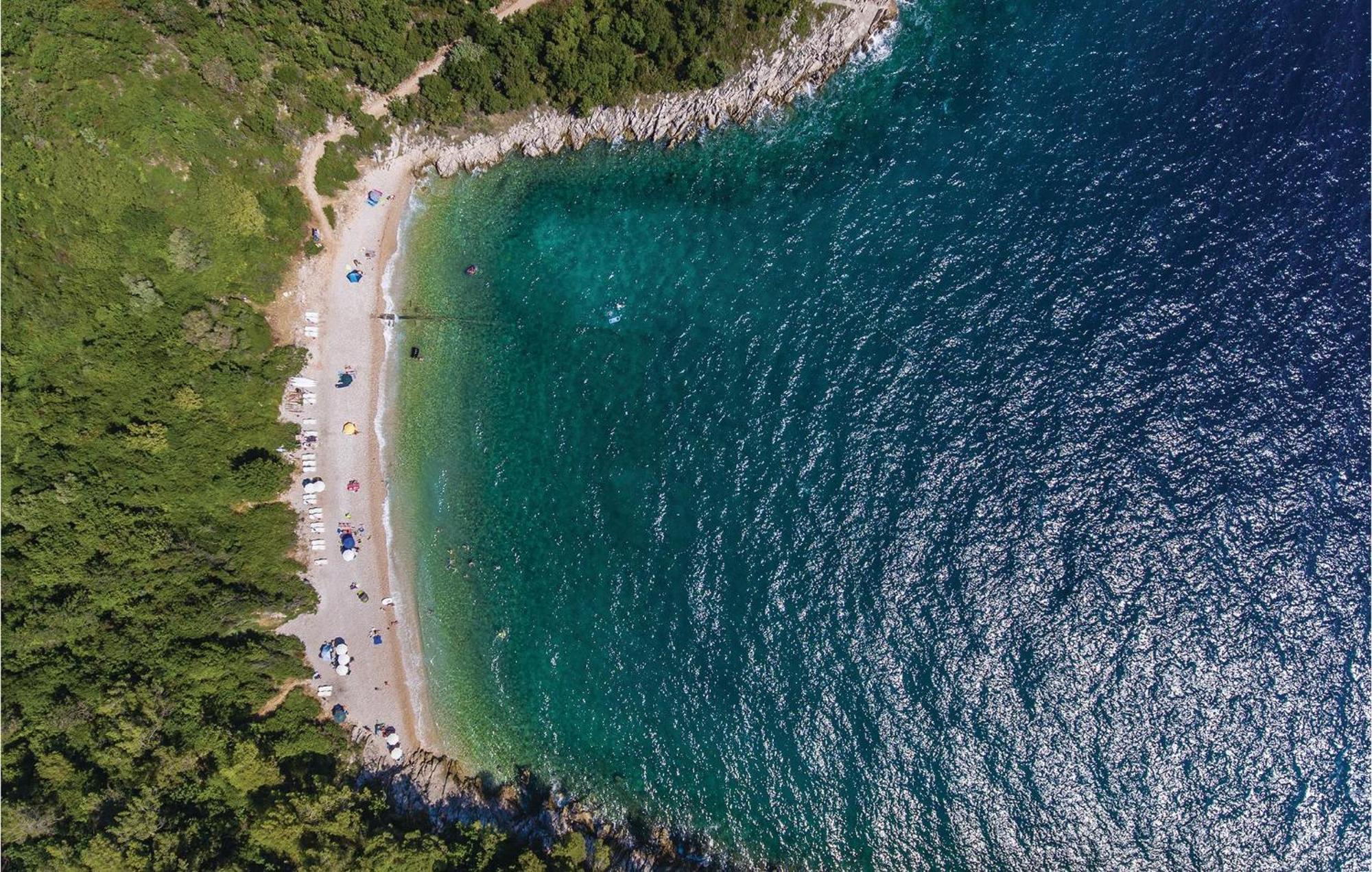 2 Bedroom Gorgeous Apartment In Rabac Luaran gambar
