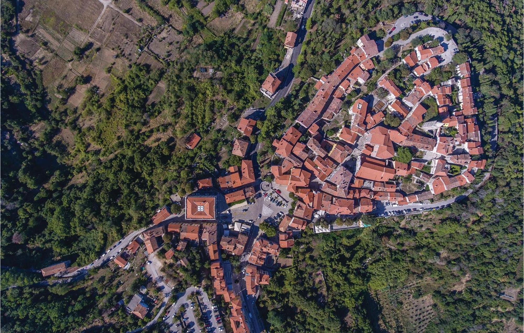 2 Bedroom Gorgeous Apartment In Rabac Luaran gambar